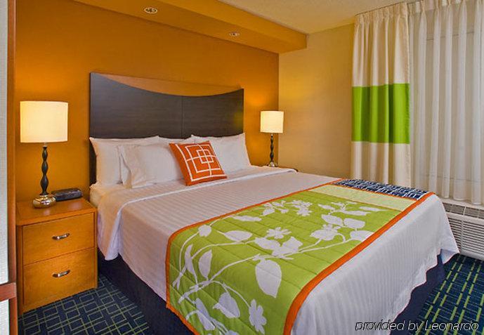 Fairfield Inn & Suites Clarksville Værelse billede